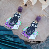 Boucles d'oreilles chat noir mystique et livres avec perle en verre violet