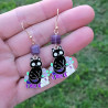 Boucles d'oreilles chat noir mystique et livres avec perle en verre violet