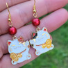 Boucles d'oreilles Maneki Neko avec perle rouge, porte-bonheur