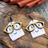 Boucles d’Oreilles Petit Fantôme Geek en Argile Polymère – Bijoux Uniques