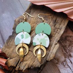 Boucles mariage vert sauge | Bijou bohème; bijou fantaisie, GaElia