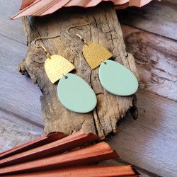 Boucles sauge raffinées  | Style épuré et laiton doré martelé